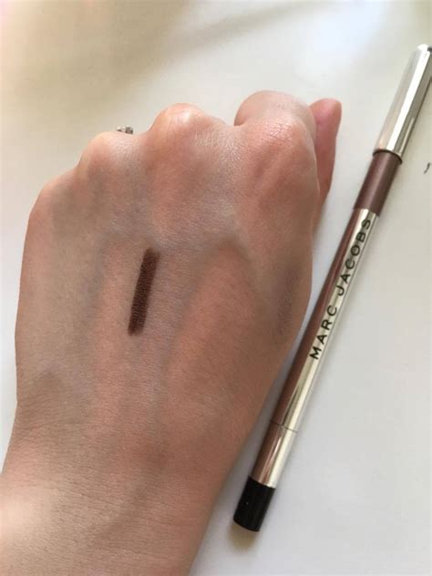 marc jacobs eyeliner review.